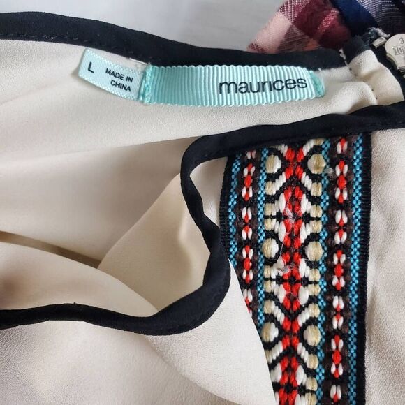 Maurices Women’s Boho Embroidered Peasant Blouse Size L Beige Long Sleeve Lightw - Picture 6 of 8